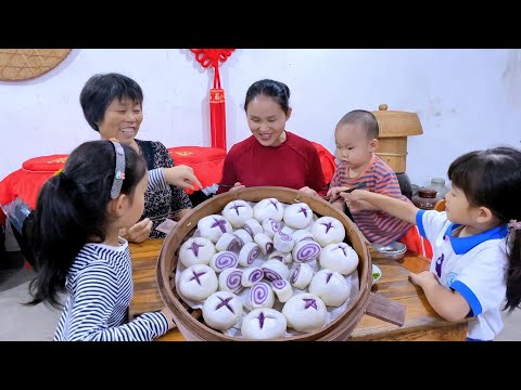 Видео: Приготовьте и съешьте эту булочку для сэндвичей, пушистую и мягкую