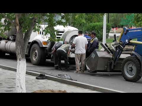 Видео: В Темиртау перекрыли перекрёсток Металлургов – Абая до 15 октября