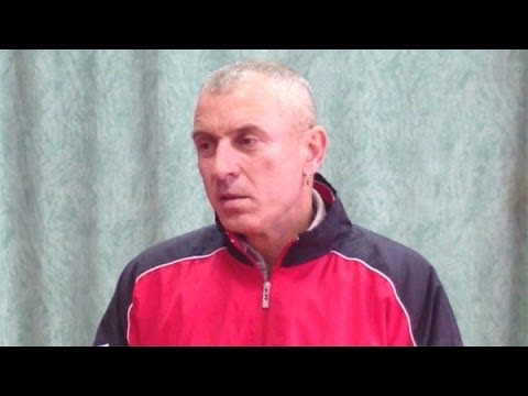 Видео: Почему я ношу серьгу