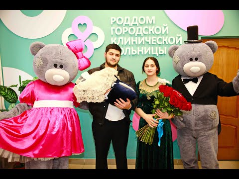 Видео: Виджай Шандероно встречает внука из роддома г. Уфа   выписка 2023