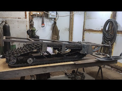 Видео: Самодельный снегоход с двигателем LONCIN 30 л. с.  Гусеница на 600. Продолжаем постройку снегохода.