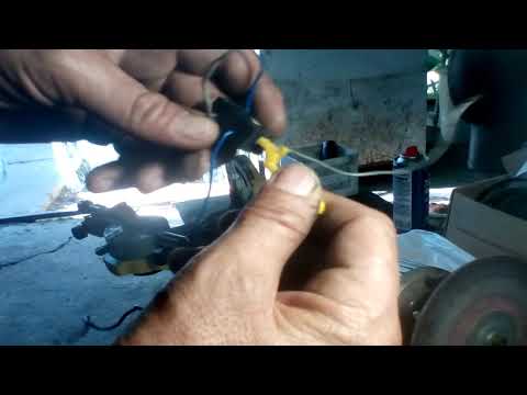 Видео: Реверс (хош лево хош право) на станке для заточки цепей одним пальцем! 14.08.19(24).