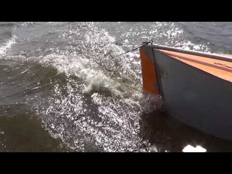 Видео: Разборный парусный катамаран "Пижон"