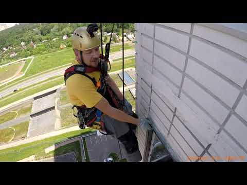 Видео: Герметизация балкона, устранение протечки.
