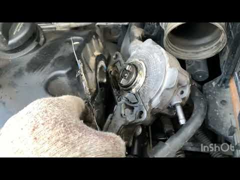 Видео: Тече масло між кпп і двигуном-не спішіть міняти сальнік колінвала чи кпп#caddy 1.9tdi #Тандем насос