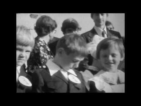 Видео: Барнаул. Школа N 45. 1 сентября 1979 года.
