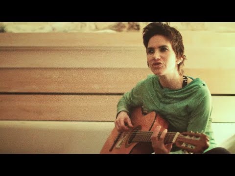 Видео: Саша Соколова - Синие лисы неуязвимы!