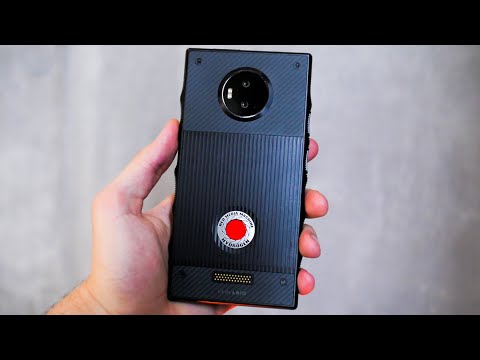 Видео: ПЕРВЫЙ ГОЛОГРАФИЧЕСКИЙ СМАРТФОН RED - 5 лет спустя!