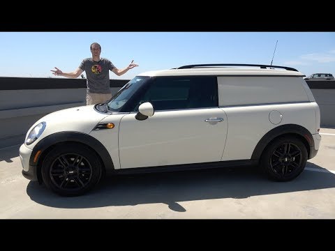 Видео: Вот почему Mini Clubvan - это одна из самых редких и странных современных машин