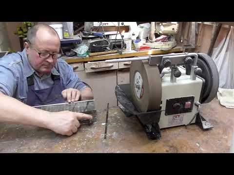 Видео: Точу ножи рейсмуса MAKITA 2012 Станком JET JSSG 10