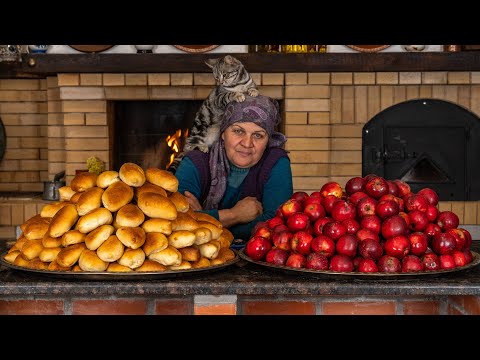 Видео: Самый Дорогой Сорт Яблок в Азербайджане | Выпечка Яблочных Булочек | Гизил Ахмад