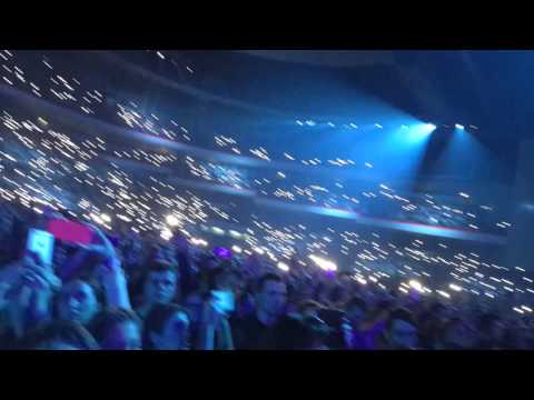 Видео: Земфира - хочешь. Москва, олимпийский, 3 апреля 2016