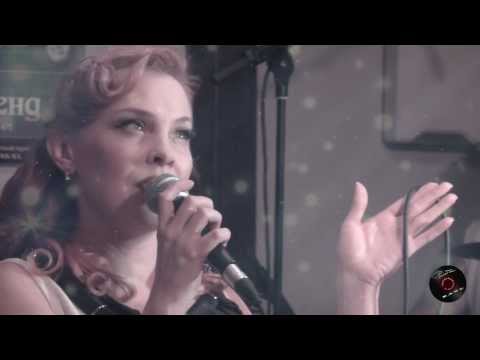 Видео: Лана Меркулова и Ригонда BAND - Лунный камень. LIVE. Р-н Диксиленд, 2013.