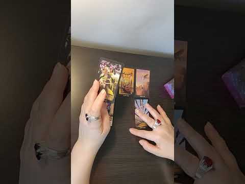 Видео: 🕯МОЛИСЬ ЗА НЕГО‼️ОН ХОЧЕТ СКАЗАТЬ ВАМ ДВИГАТЬСЯ ВМЕСТЕ..❤️🧲