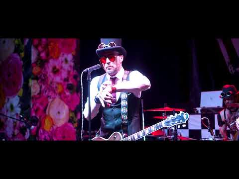 Видео: Derby FM - Дерби день