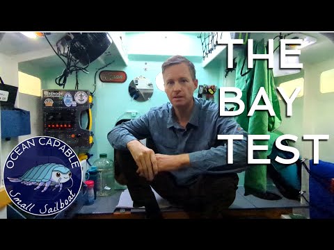 Видео: Первый спуск OCSS-101 на воду! Мой 14-футовый мини-круизер, собранный в гараже, выходит в залив П...