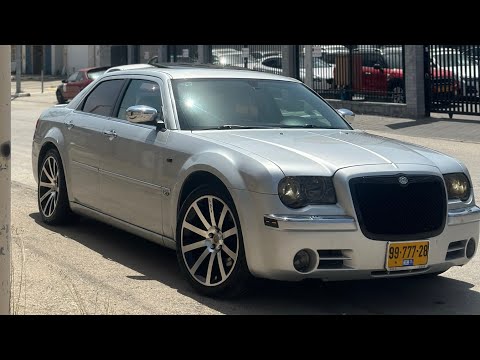 Видео: Кошерный обзор Chrysler 300c