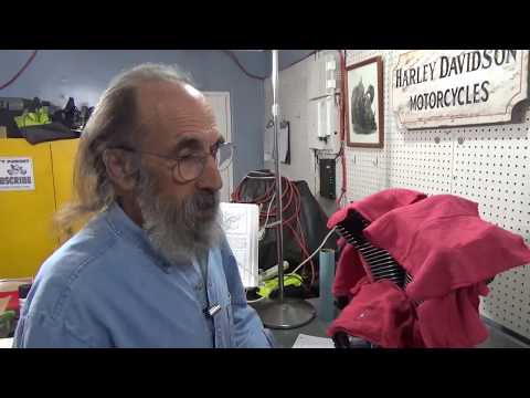 Видео: Сборка двигателя Evo Harley, часть 11. Установка узлов коромысел и коробок