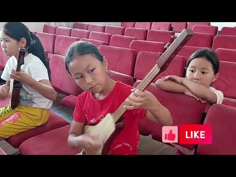 Видео: Комуз үнү - Кыргыз үнү, Комуз күнү майрамыңыздар менен. День комуза Komuz day #Комузкүнү #komuz #コムズ