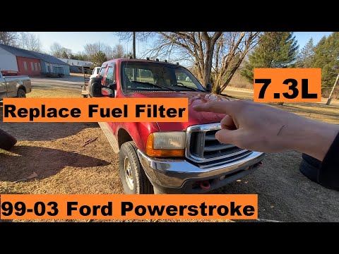 Видео: Замена топливного фильтра 7.3 Дизель Ford Super Duty Powerstoke 99 00 01 02 03 1999 2000 2001 200...