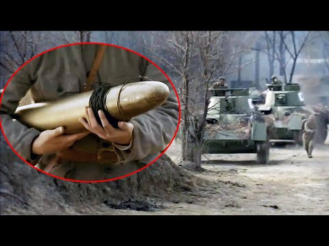 Видео: Китайский капитан использует 105 мм гаубиц как наземных мин, чтобы уничтожить 3 японских танков