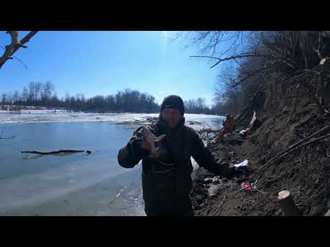 Видео: РЫБАЛКА В ЛЮТЫЙ МОРОЗ НА КАНАДЦА НА РЕКЕ КУБАНЬ В ТАКИХ УСЛОВИЯХ Я ЕЩЕ НЕ РЫБАЧИЛ)))