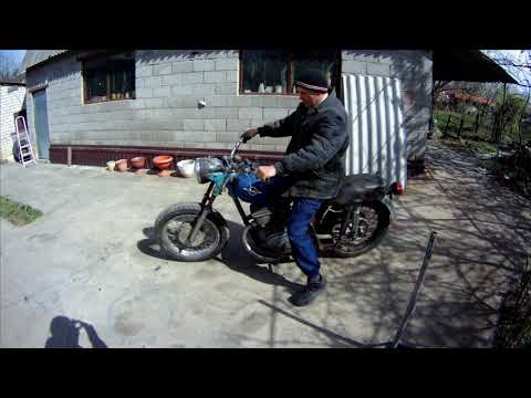 Видео: Бешеный ИЖ тест драй во дворе .