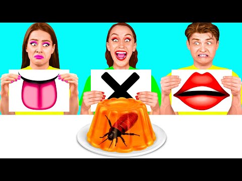 Видео: Откуси Лизни или Ничего Челлендж | Удивительные Кулинарные Лайфхаки от DaRaDa Challenge