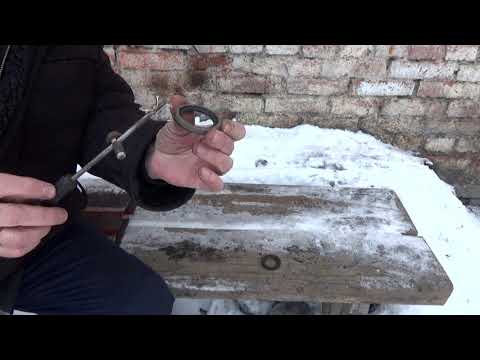Видео: Приспособление для выемки , сальника.