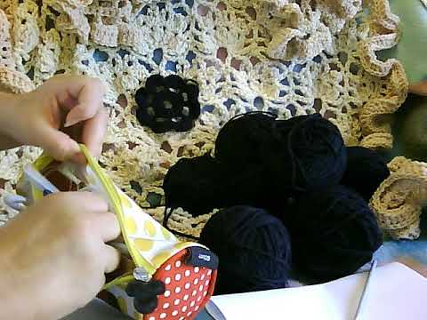 Видео: КОРОТКОЕ ПАЛЬТО КРЮЧКОМ ИЗ ТОЛСТОЙ ПРЯЖИ В СТИЛЕ ИРЛАНДСКОГО КРУЖЕВА ЧАСТЬ 1