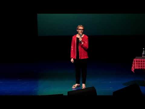 Видео: Интеллектуальный клуб "Химия слова" - А. Бадова "Три сценария гардероба" - полная запись