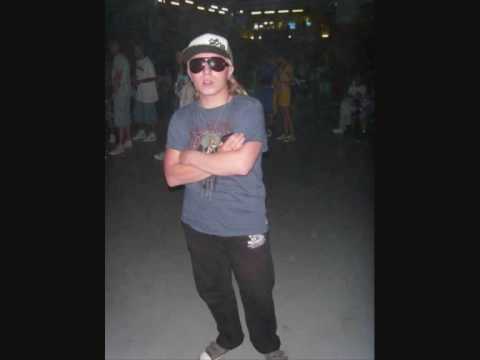 Видео: Витя АК feat. Рыночные Отношения  - МДТ(NEW!!!)