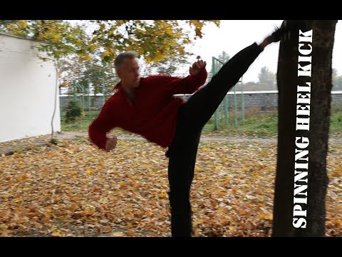 Видео: Вертушка/ Как бить вертушку/ Удар с разворота/ То о чем забывают