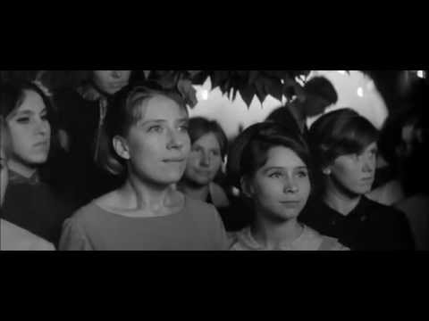 Видео: - Ты танцуешь? - Танцую. - А я пою! "Начало", 1970.