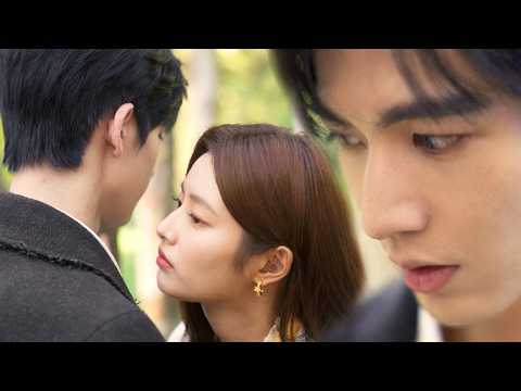 Видео: Золушка приблизилась к боссу, чтобы учуять его запах, и его сердцебиение мгновенно участилось!