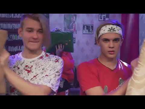 Видео: трио стар - Девочка с луны