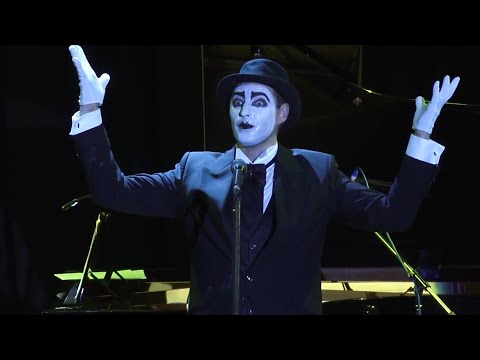 Видео: Популярные песенки А. Вертинского, концерт "Я сегодня смеюсь над собой" 11. 11. 2017.