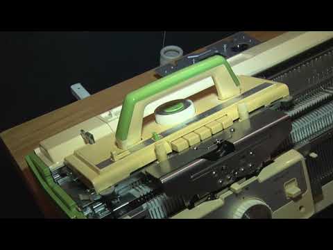 Видео: Уроки работы на Brother KH-820 (821) -Brother KR-810