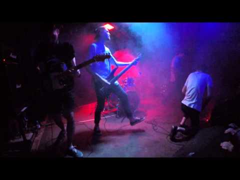 Видео: eora - не забыть. не смириться\и ты не вспомнишь мое лицо (live 27.05.15 Zoccolo 2.0)