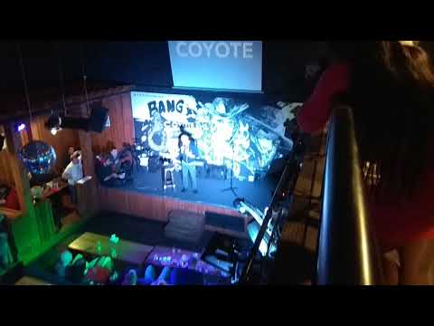 Видео: Misha Kalhin - Первый открытый микрофон на Русском