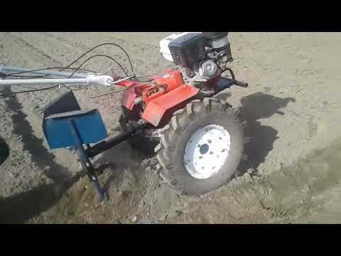 Видео: посадка картошки мотоблоком