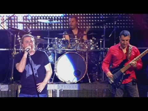 Видео: Б.Т.Р. Само с теб (Official Live Video)