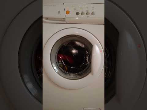 Видео: Стирка/zanussi zws 830/синтетика/40/700