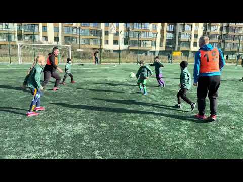 Видео: 1.11.25  батьки проти дітей Нива 2019