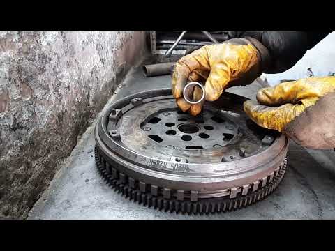 Видео: Лютый механик. Двухмассовый "геморрой". Рядить или выбросить