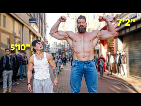 Видео: Тренировка с настоящим гигантом (самый высокий культурист в мире)