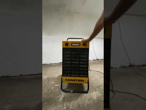 Видео: Осушитель воздуха Master DH44