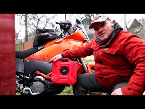 Видео: Крепление канистр на  мотоцикле.