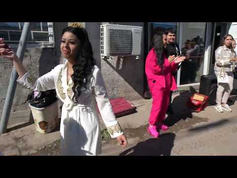 Видео: ЧЕСТИТО НА РАДИ И РОЗА