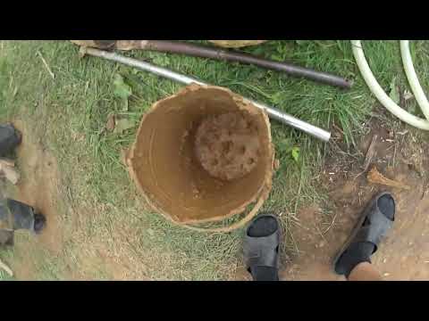 Видео: как ровно выкопать хороший колодец